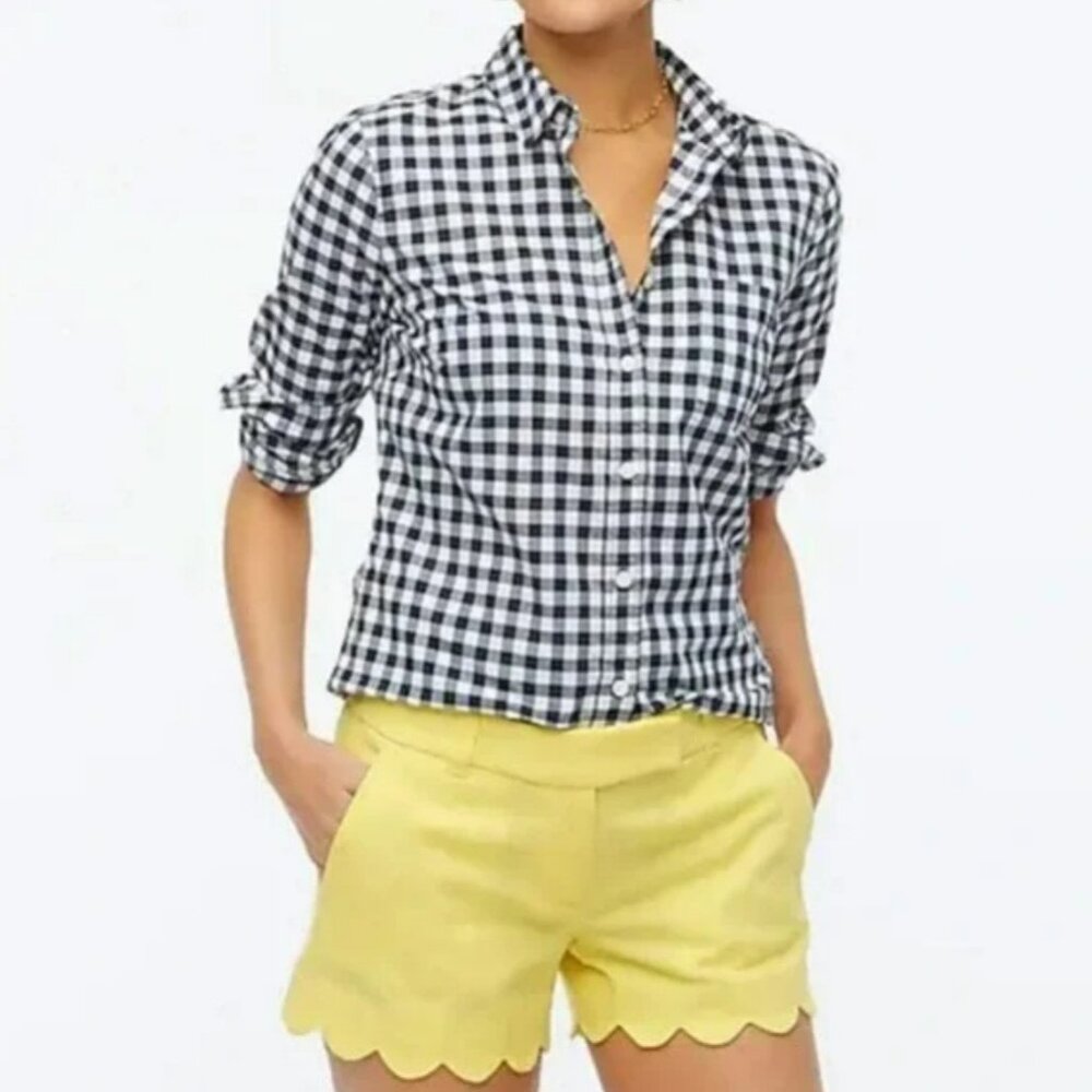 J.Crew Scalloped Hem Shorts – Classic Summer Style, Size 4